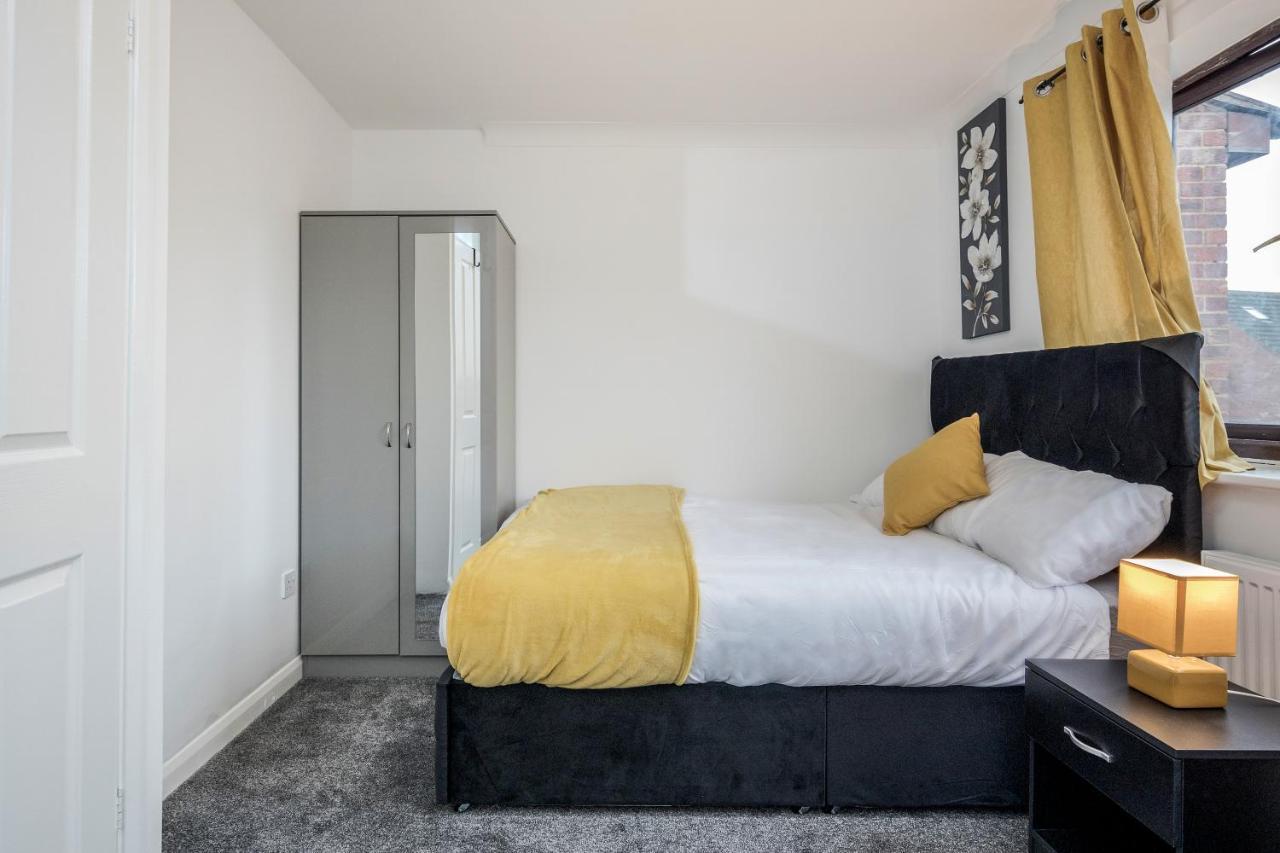 Lovely House In Dagenham / Barking With Free Parking, Wifi & Garden Exteriér fotografie